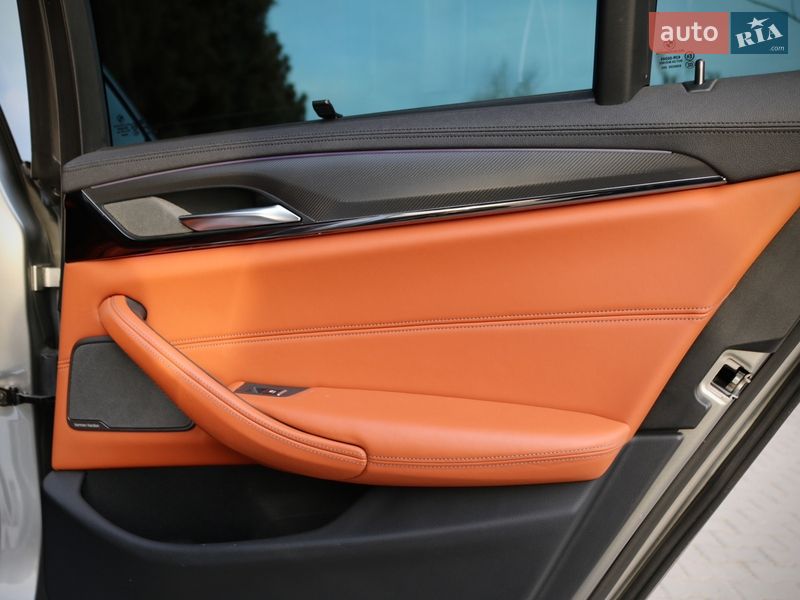 Седан BMW M5 2019 в Одесі