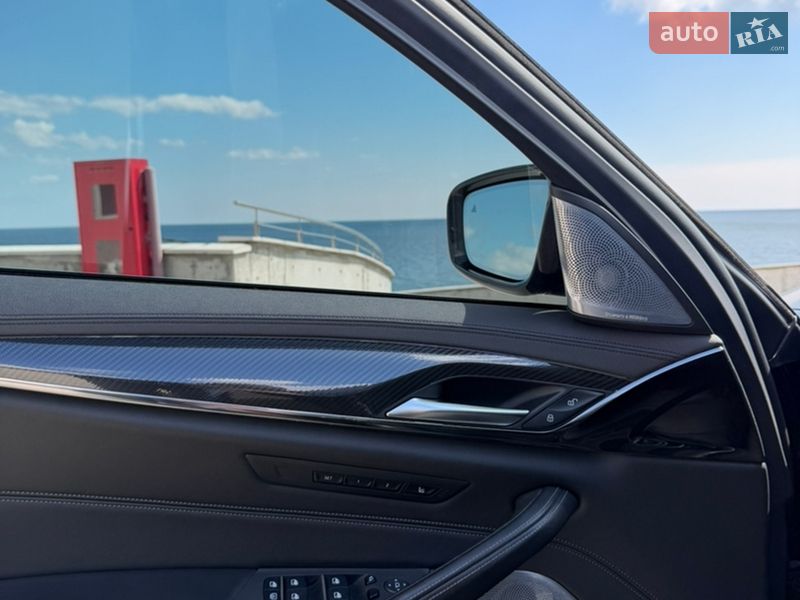 Седан BMW M5 2021 в Одессе