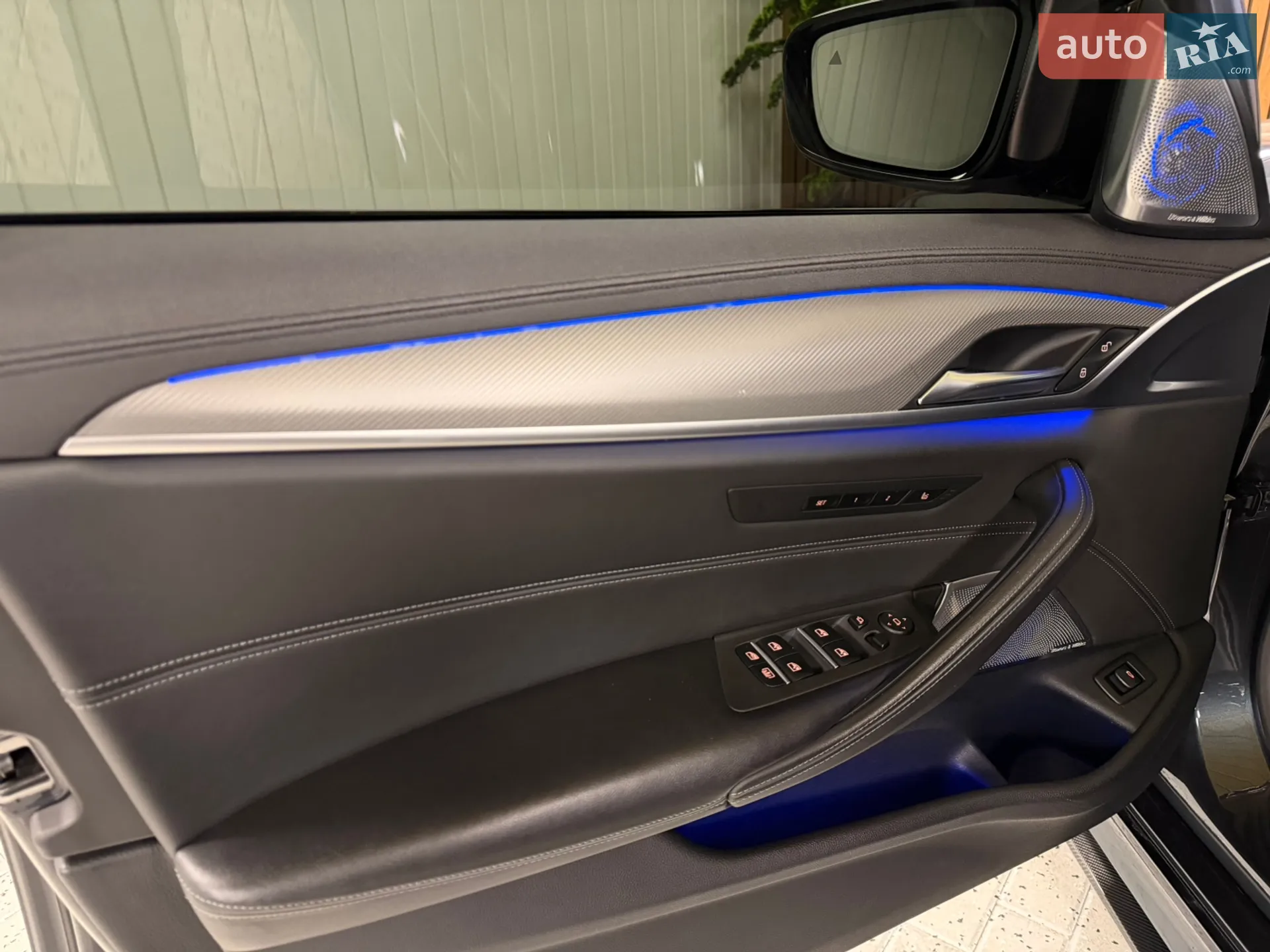 2019 BMW M5 - мініатюра 46