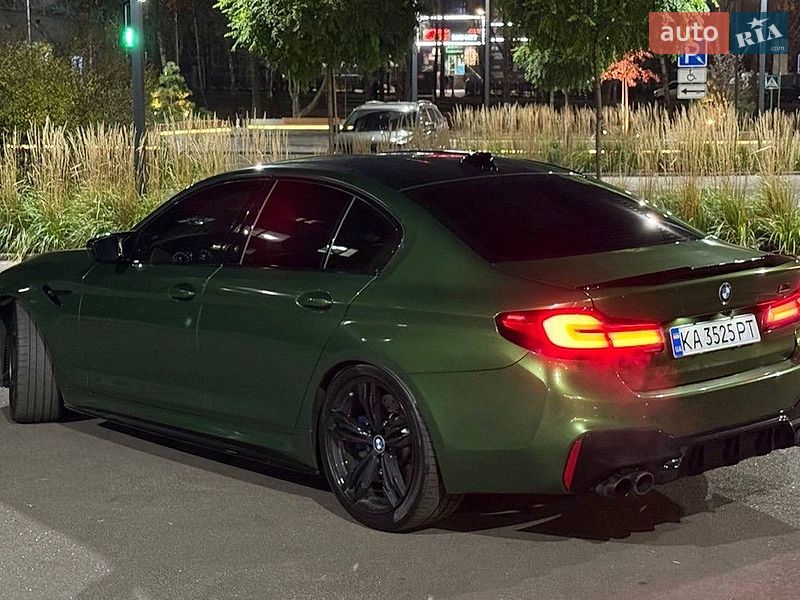 Седан BMW M5 2018 в Киеве