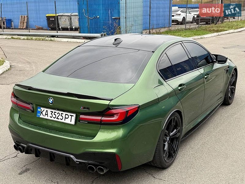 Седан BMW M5 2018 в Киеве