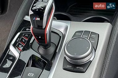 Седан BMW M5 2018 в Киеве