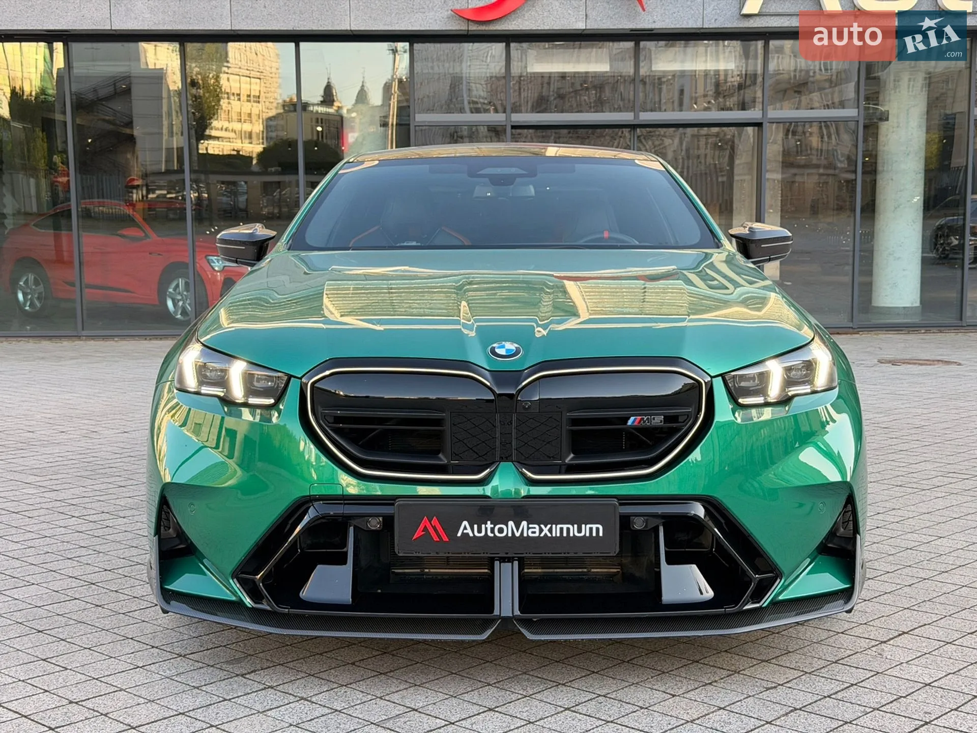2024 BMW M5 - мініатюра 2