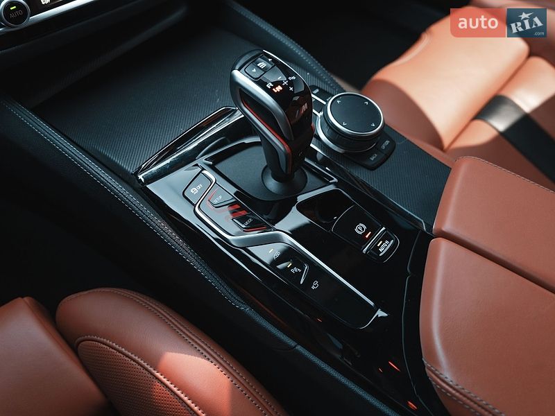 Седан BMW M5 2021 в Киеве