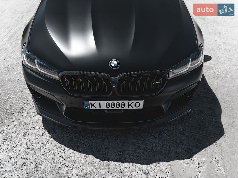 Седан BMW M5 2021 в Киеве