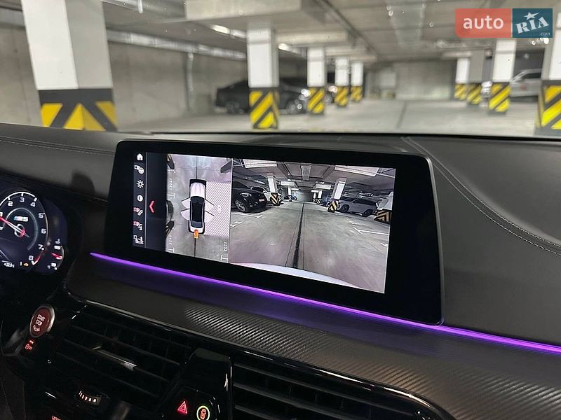 Седан BMW M5 2019 в Киеве