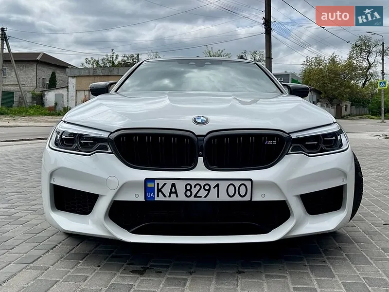BMW M5 2019