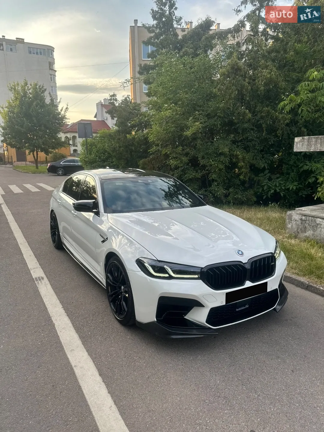 2020 BMW M5 - мініатюра 2