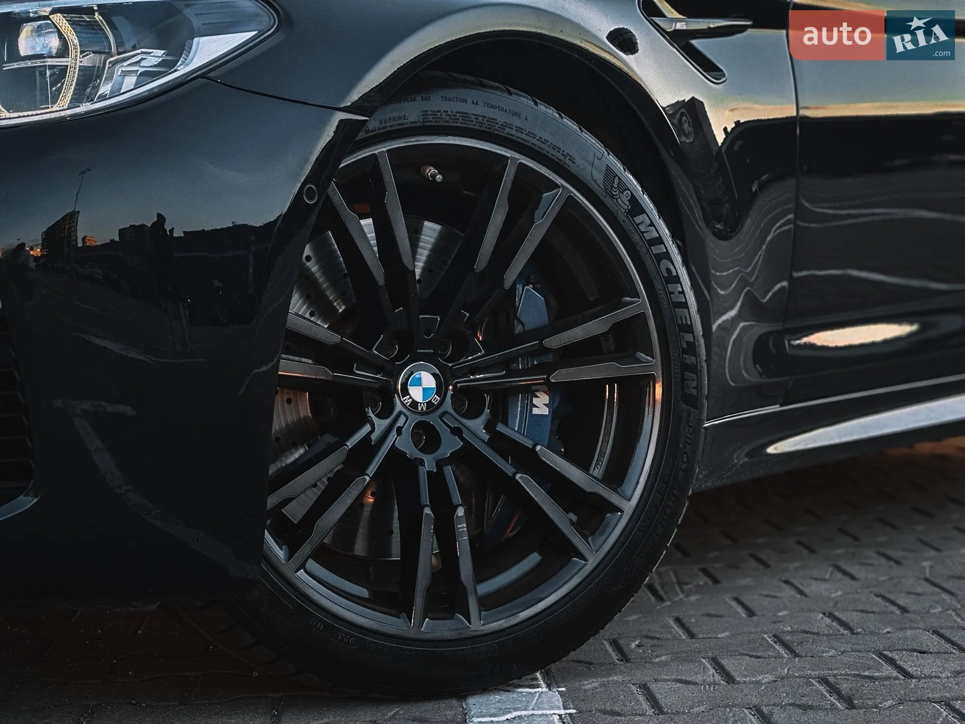 2019 BMW M5 - мініатюра 3