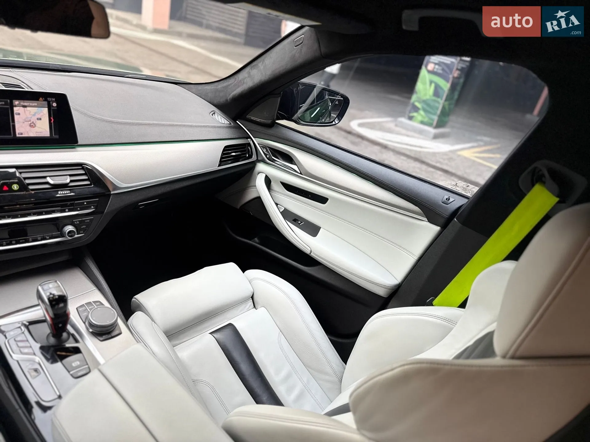 2018 BMW M5 - мініатюра 16