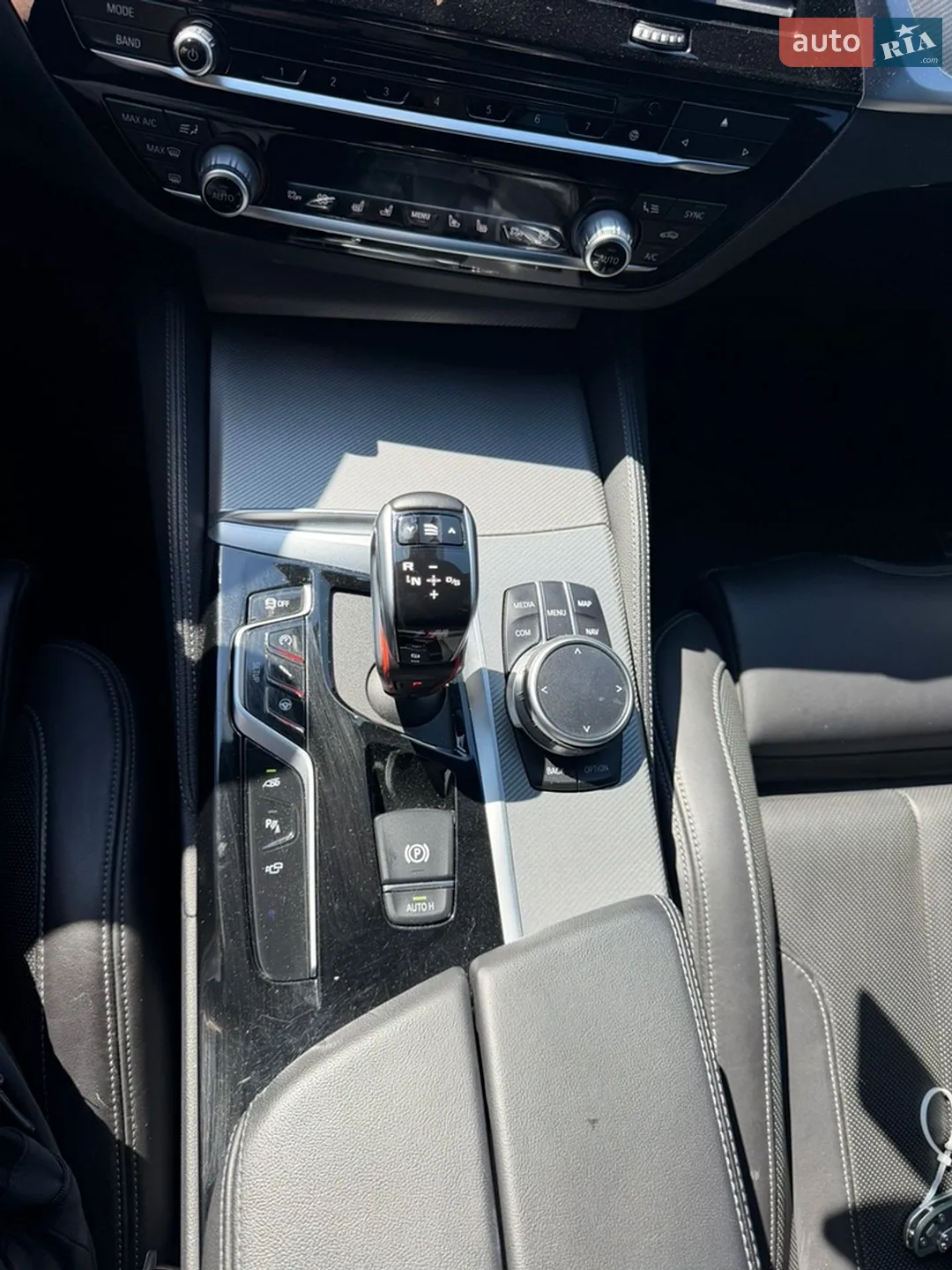 2019 BMW M5 - мініатюра 19