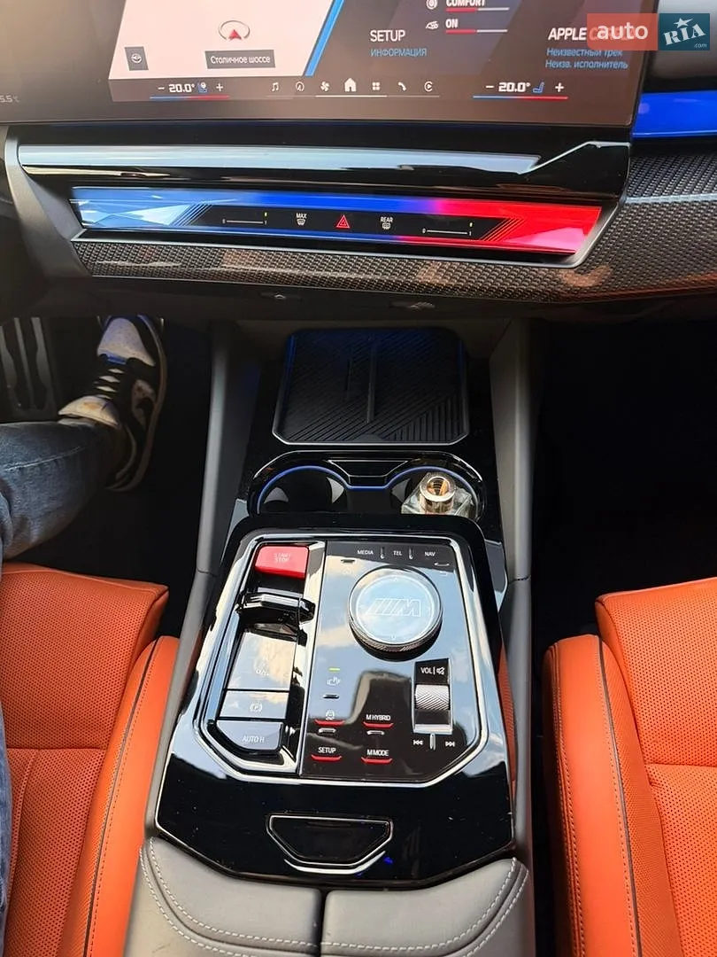 2025 BMW M5 - мініатюра 13