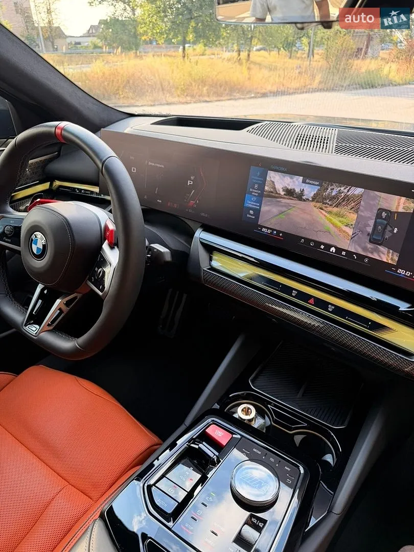 2025 BMW M5 - мініатюра 3