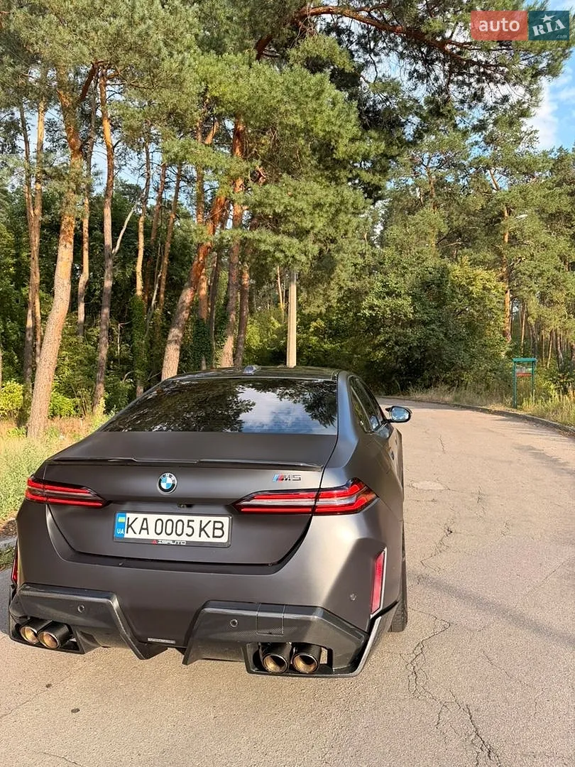 2025 BMW M5 - мініатюра 16