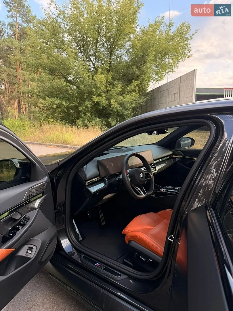 2025 BMW M5 - мініатюра 19