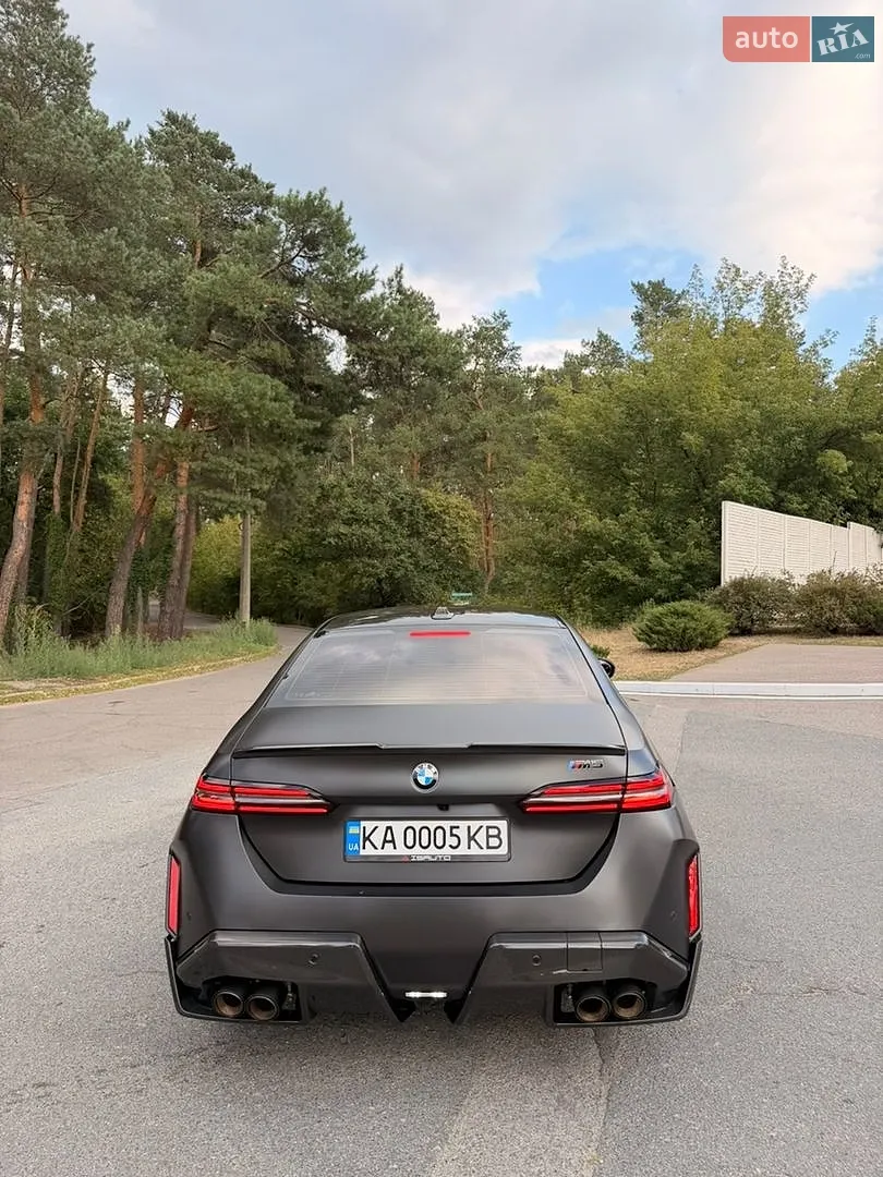 2025 BMW M5 - мініатюра 21