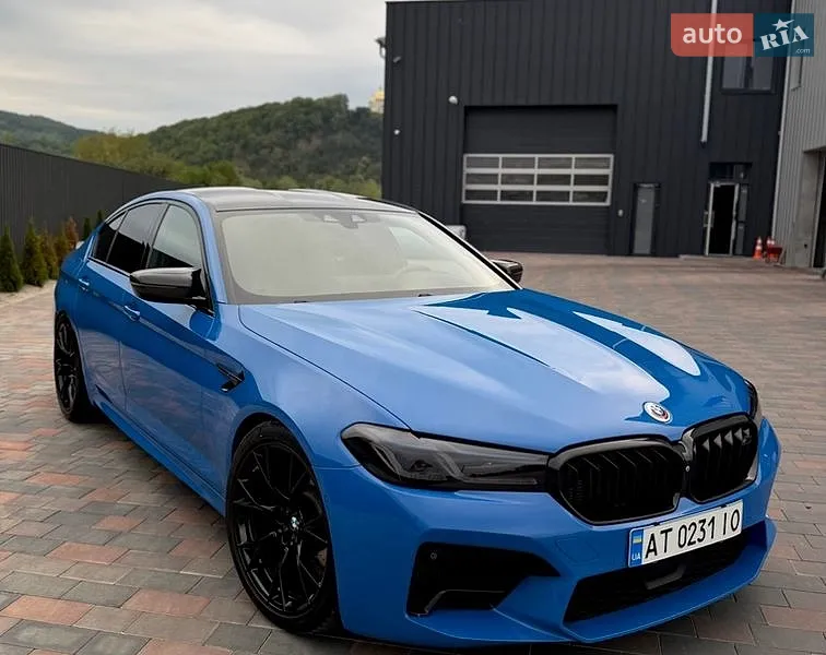 BMW M5