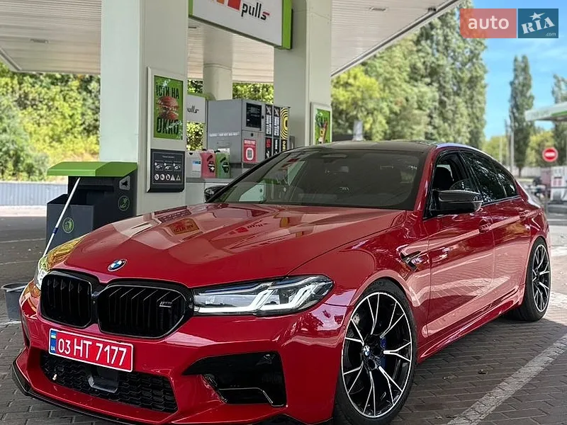 BMW M5 2021