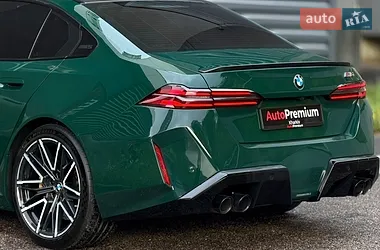 BMW M5 2025