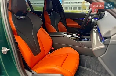 BMW M5 2025