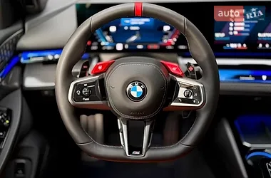BMW M5 2025