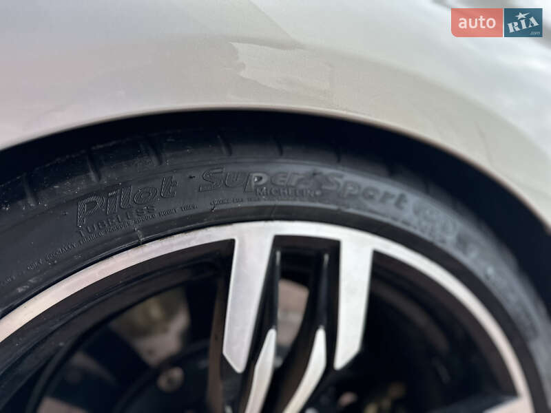 Купе BMW M6 2014 в Одесі