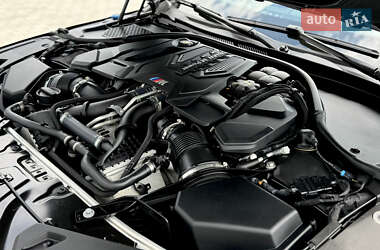 Купе BMW M8 Gran Coupe 2021 в 