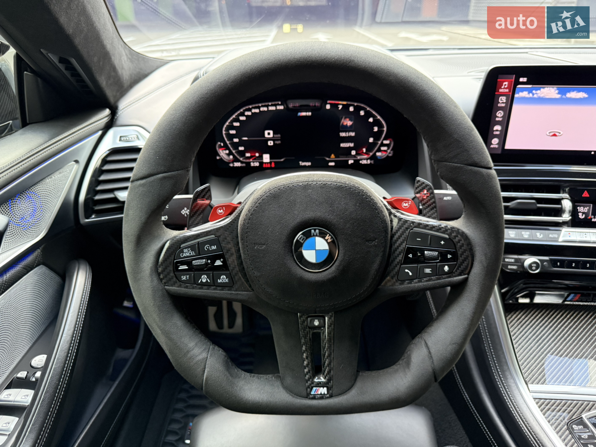 2022 BMW M8 - мініатюра 17