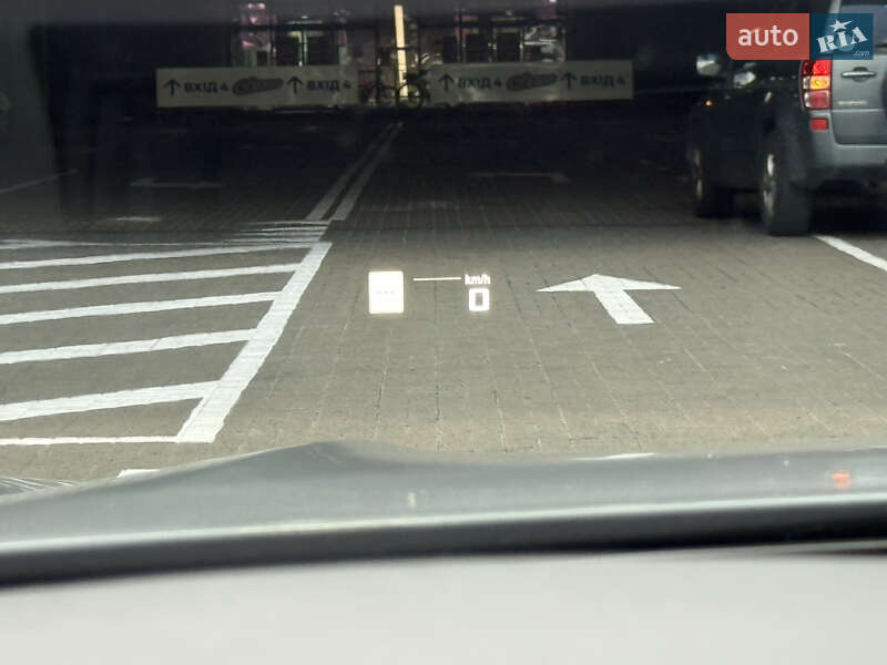 Купе BMW M8 Gran Coupe 2022 в Киеве фото 21 Купе BMW M8 Gran Coupe 2022 в Киеве