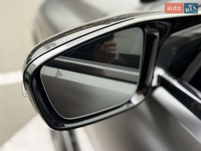 Купе BMW M8 Gran Coupe 2020 в Киеве фото 4 Купе BMW M8 Gran Coupe 2020 в Киеве