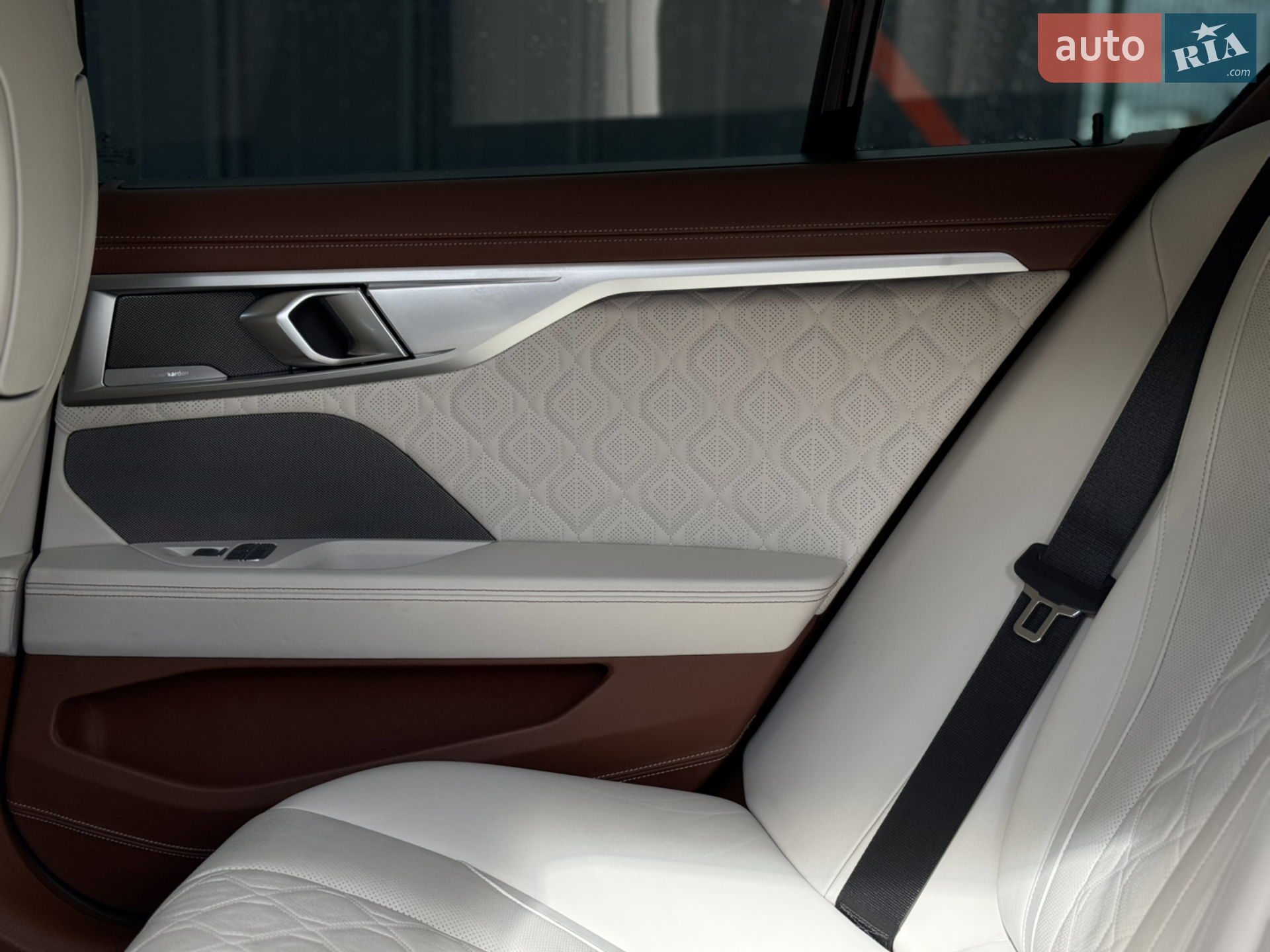 2020 BMW M8 - мініатюра 37