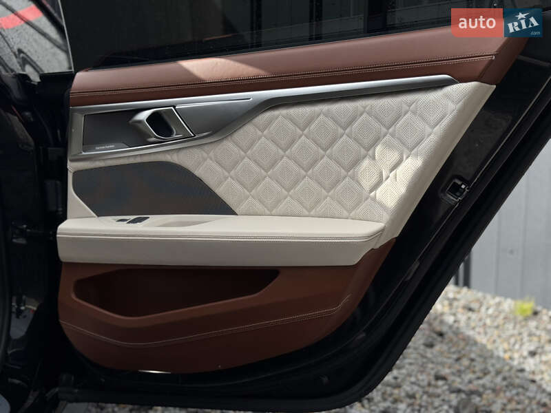Купе BMW M8 Gran Coupe 2020 в Луцке