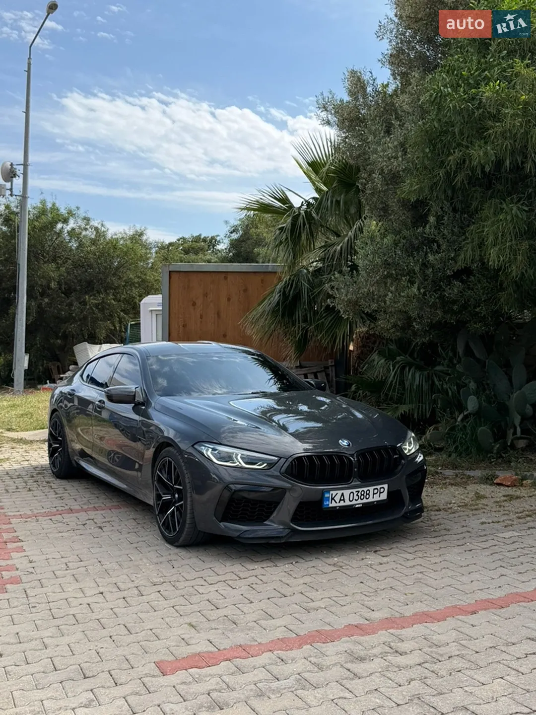 2020 BMW M8 - мініатюра 2