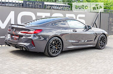 Купе BMW M8 2020 в 
