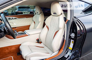Купе BMW M8 2019 в 