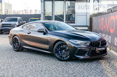 Купе BMW M8 2019 в 