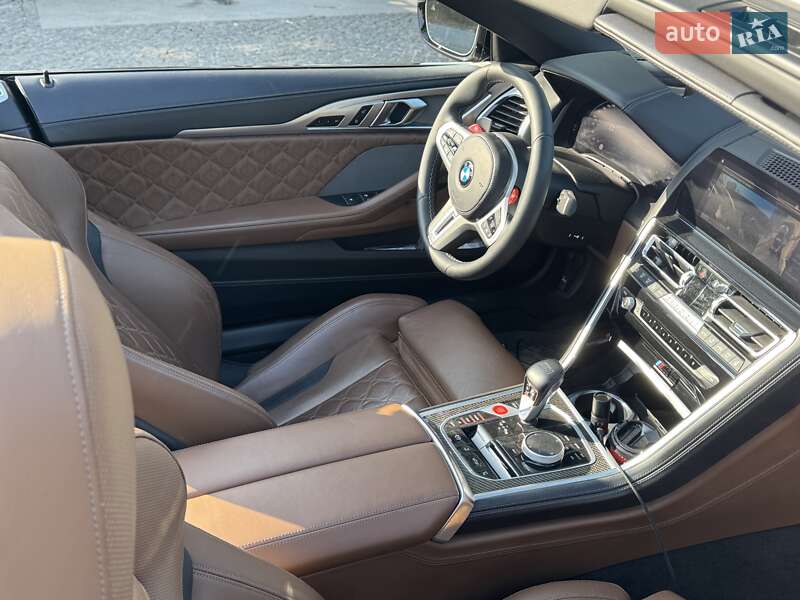 Кабриолет BMW M8 2021 в Днепре