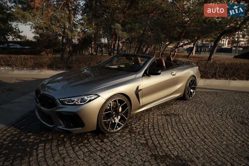 Кабриолет BMW M8 2021 в Днепре
