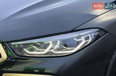 Купе BMW M8 2019 в 