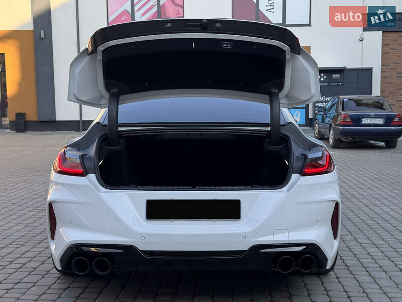 Купе BMW M8 2019 в Коломые