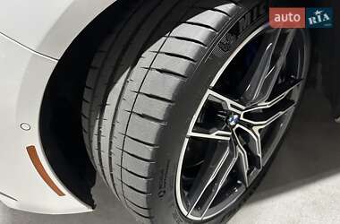 Кабриолет BMW M8 2019 в 