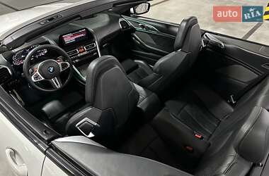 Кабриолет BMW M8 2019 в 