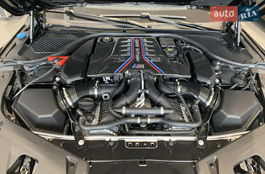Купе BMW M8 2019 в 