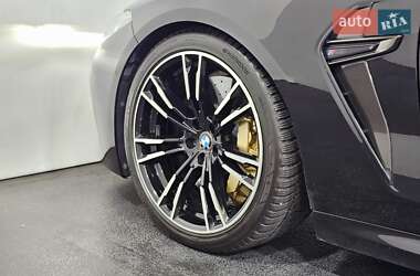 Кабриолет BMW M8 2019 в 