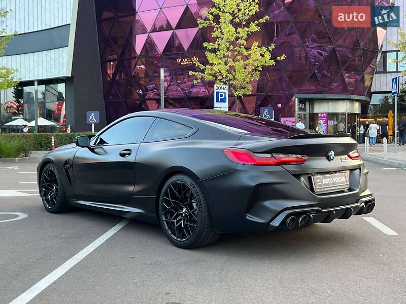 Купе BMW M8 2019 в Киеве фото 5 Купе BMW M8 2019 в Киеве