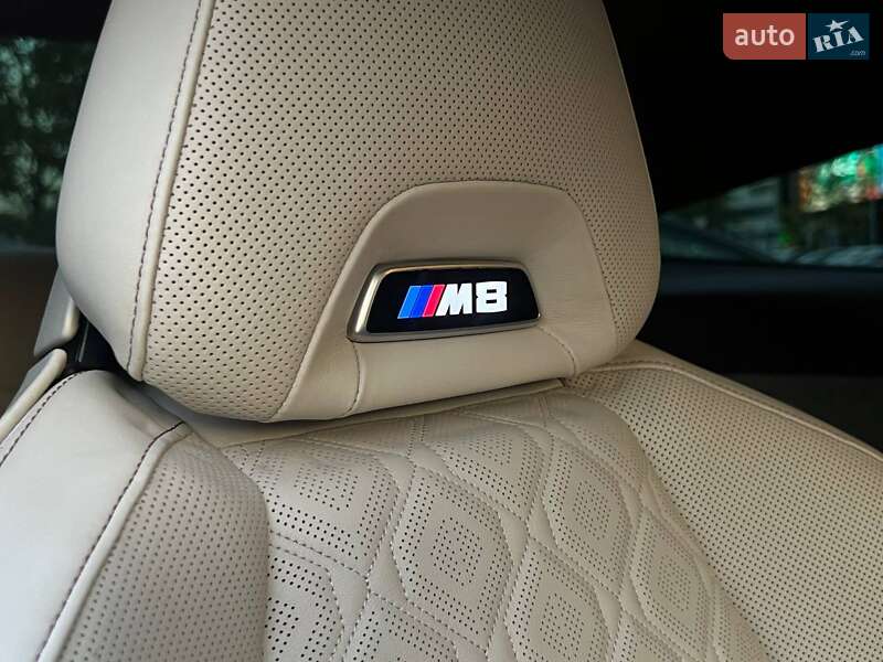 Купе BMW M8 2019 в Киеве фото 11 Купе BMW M8 2019 в Киеве