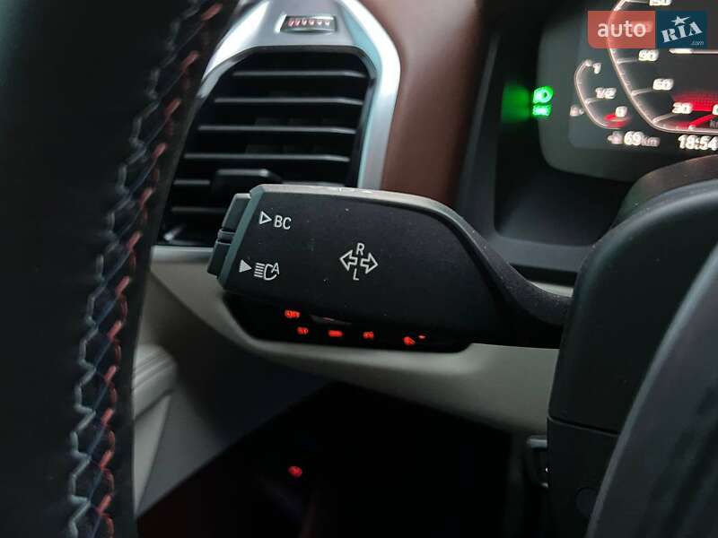 Купе BMW M8 2019 в Киеве