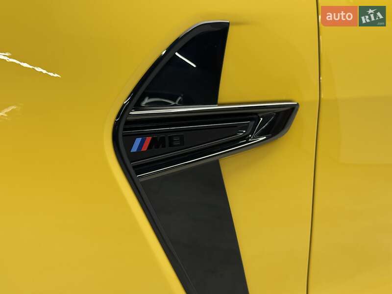 Купе BMW M8 2022 в Києві