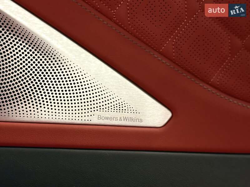 Купе BMW M8 2022 в Києві