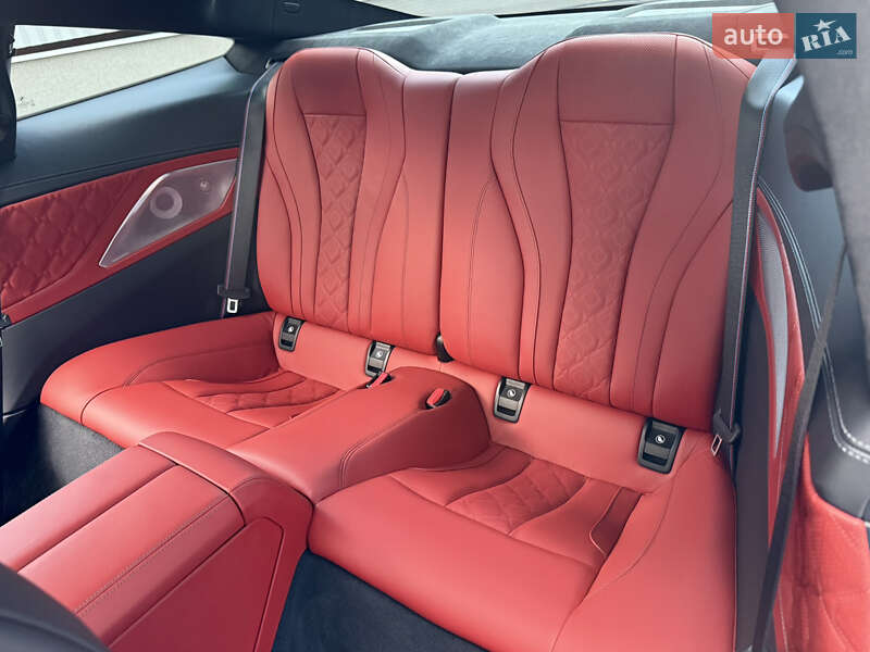 Купе BMW M8 2021 в Києві фото 63 Купе BMW M8 2021 в Києві